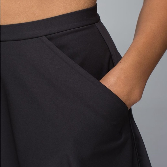 lululemon Good To Go Skirt Petal Camo Embossed Black RARE - Picture 3 of 11